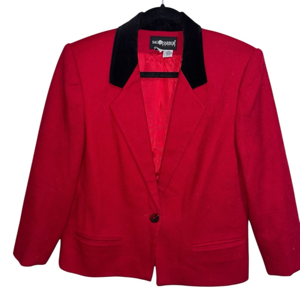Sag Harbor Petite Red Wool Blazer Velvet Collar Shoulder Pads Size 10P